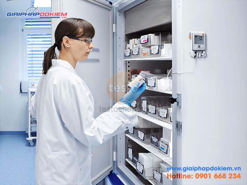 Máy đo ghi nhiệt độ testo Saveris 2-T3 Máy đo ghi nhiệt độ testo Saveris 2-T3