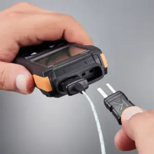 Máy đo nhiệt độ Testo 922