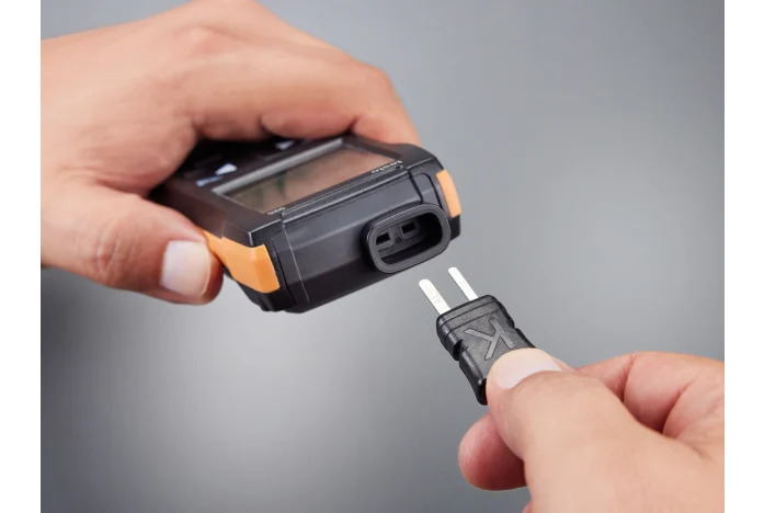 Máy đo nhiệt độ Testo 925 12 Máy đo nhiệt độ Testo 925
