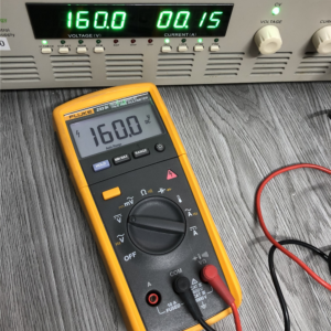Đồng hồ đo đa năng Fluke 233 30 Đồng hồ đo đa năng Fluke 233