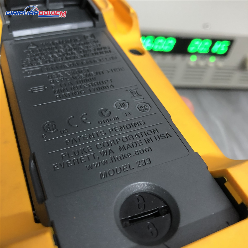 Đồng hồ đo đa năng Fluke 233 19 Đồng hồ đo đa năng Fluke 233