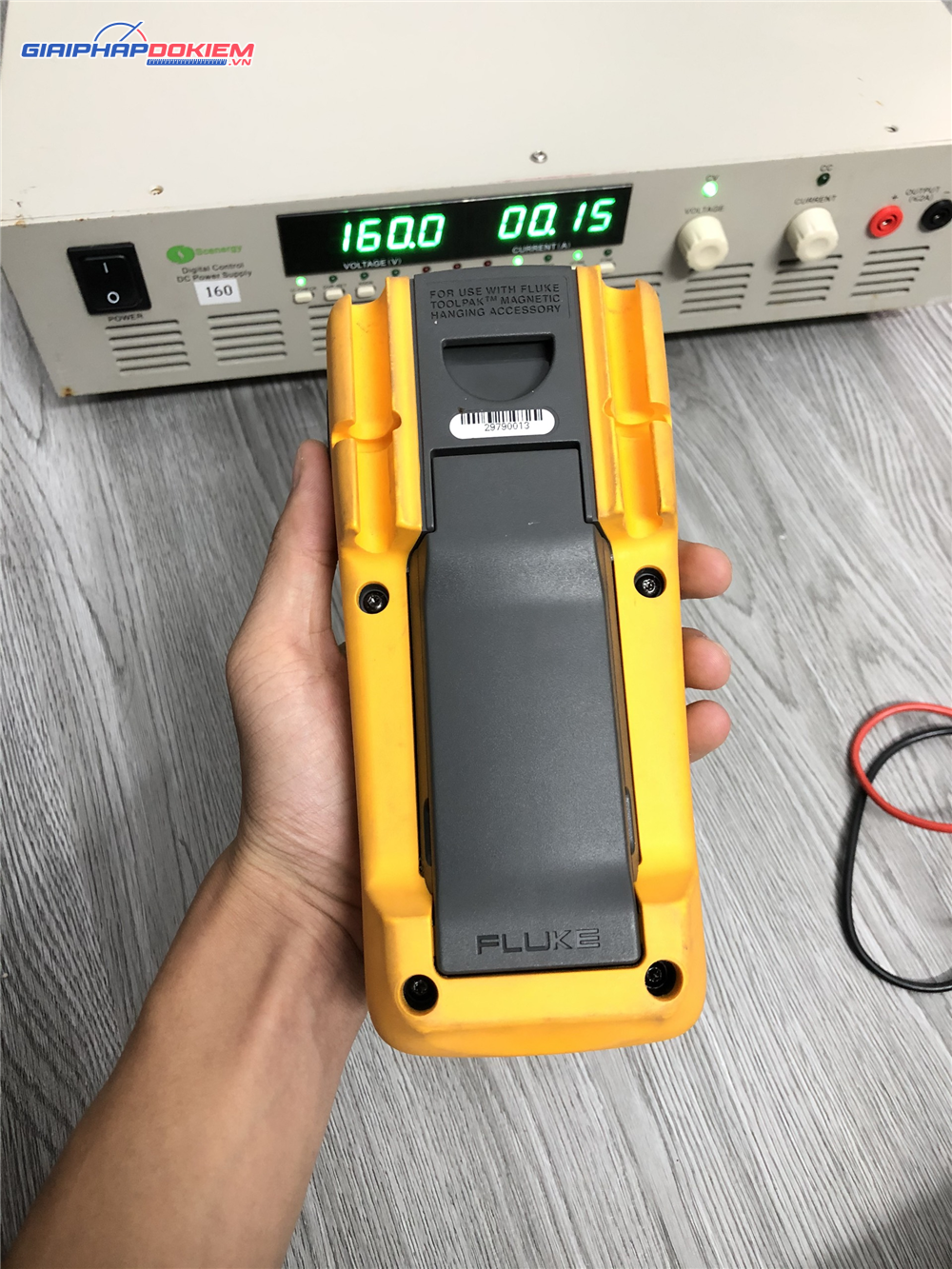 Đồng hồ đo đa năng Fluke 233 20 Đồng hồ đo đa năng Fluke 233