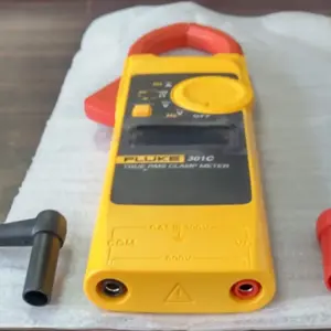 Ampe Kìm Đo Dòng AC Fluke 301C 21 Ampe Kìm Đo Dòng AC Fluke 301C