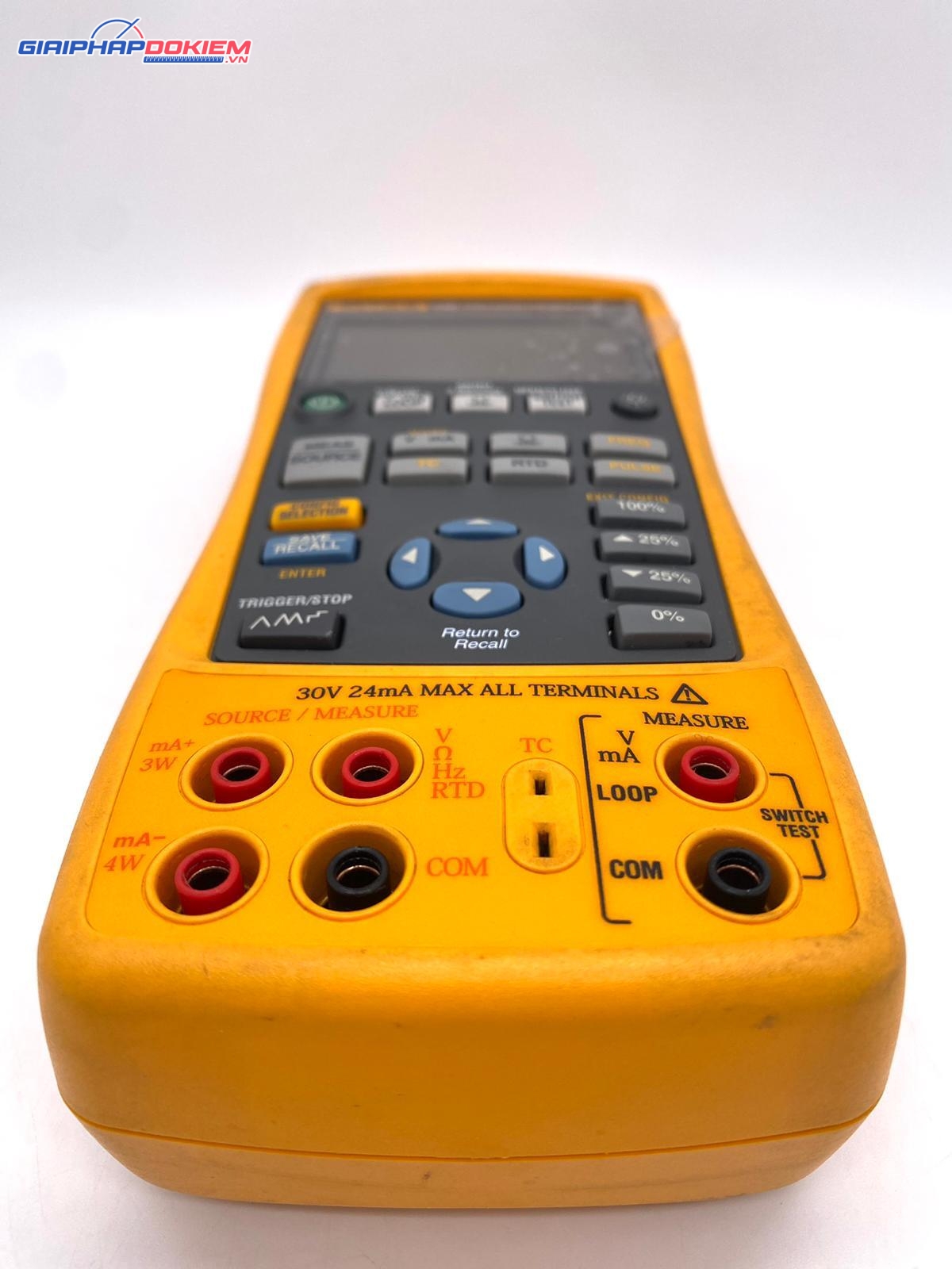 Máy hiệu chuẩn đa năng Fluke 726 54 Máy hiệu chuẩn đa năng Fluke 726