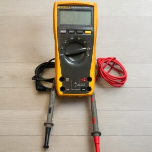 Đồng hồ vạn năng FLUKE 175