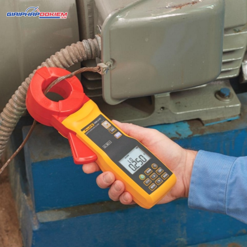Ampe kìm đo điện trở đất FLUKE 1630-2 FC 17 Ampe kìm đo điện trở đất FLUKE 1630-2 FC