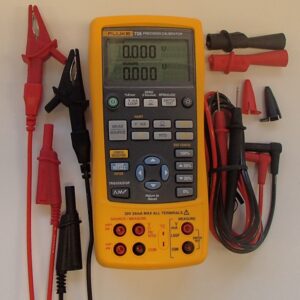 Máy hiệu chuẩn đa năng Fluke 726 40 Máy hiệu chuẩn đa năng Fluke 726
