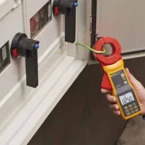 Ampe kìm đo điện trở đất FLUKE 1630-2 FC 24 Ampe kìm đo điện trở đất FLUKE 1630-2 FC
