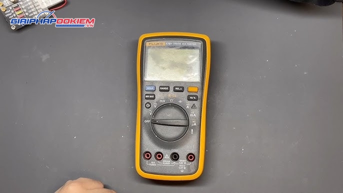 Đồng hồ vạn năng FLUKE 17B+ 24 Đồng hồ vạn năng FLUKE 17B+