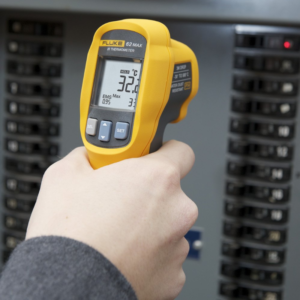Súng đo nhiệt độ bằng hồng ngoại FLUKE 62 MAX 41 Súng đo nhiệt độ bằng hồng ngoại FLUKE 62 MAX