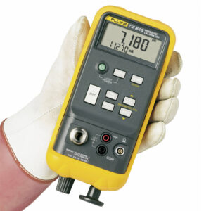 Máy hiệu chuẩn áp suất Fluke 718 300G