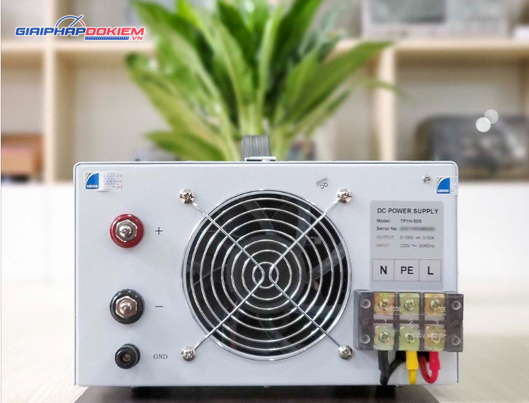 Máy cấp nguồn đa năng Twintex TP1H-5S 100V 5A 3 Máy cấp nguồn đa năng Twintex TP1H-5S 100V 5A