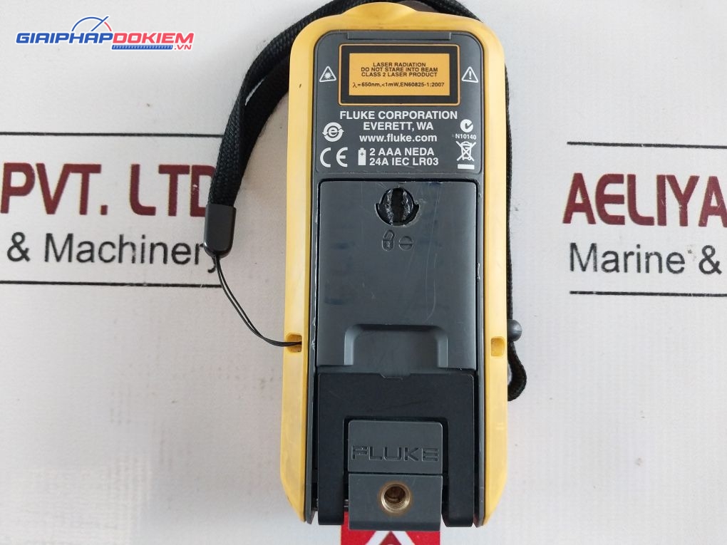 Máy đo khoảng cách bằng laser Fluke 424D (424D ESPR, 100m) 14 Máy đo khoảng cách bằng laser Fluke 424D (424D ESPR, 100m)