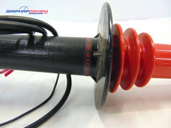 Dụng cụ đo điện áp cao FLUKE 80K-40 23 Dụng cụ đo điện áp cao FLUKE 80K-40