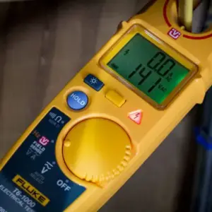 Thiết bị kiểm tra điện Fluke T6-1000 42 Thiết bị kiểm tra điện Fluke T6-1000
