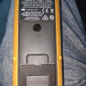 Máy đo khoảng cách bằng laser Fluke 424D (424D ESPR, 100m) 29 Máy đo khoảng cách bằng laser Fluke 424D (424D ESPR, 100m)