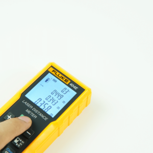 Máy đo khoảng cách bằng laze FLUKE 404E (0.2 đến 40 m) 24 Máy đo khoảng cách bằng laze FLUKE 404E (0.2 đến 40 m)