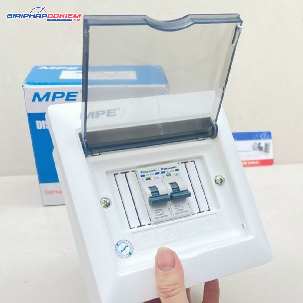TỦ ĐIỆN ÂM TƯỜNG CHỨA MCB TS-4 4 TỦ ĐIỆN ÂM TƯỜNG CHỨA MCB TS-4