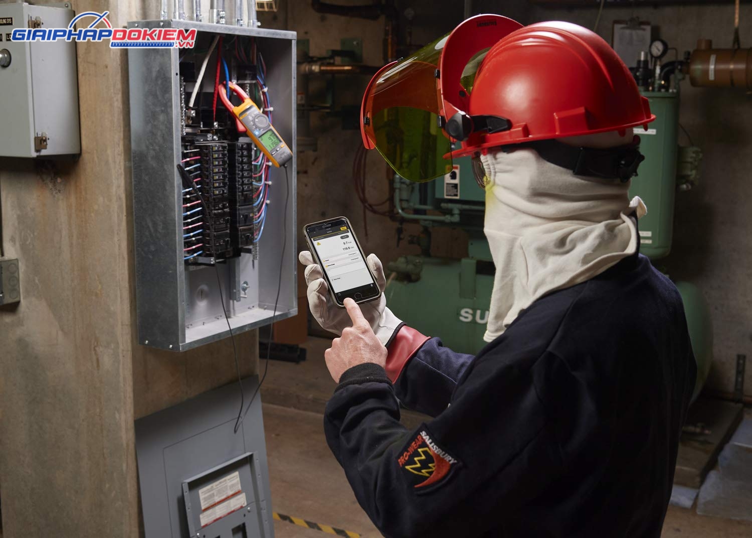 Ampe kìm True-rms AC/DC Fluke 378 FC với iFlex™ 22 Ampe kìm True-rms AC/DC Fluke 378 FC với iFlex™