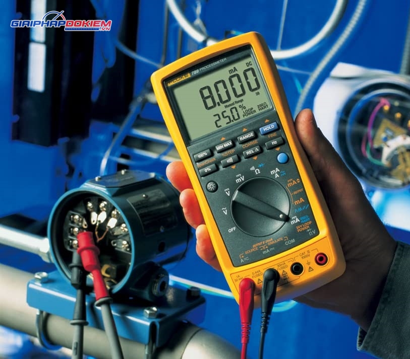 Thiết bị hiệu chuẩn dòng điện FLUKE 705 18 Thiết bị hiệu chuẩn dòng điện FLUKE 705