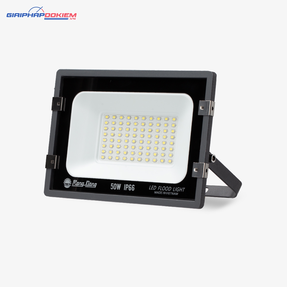 Khuyến mãi 17 Đèn Pha LED CP10 50W