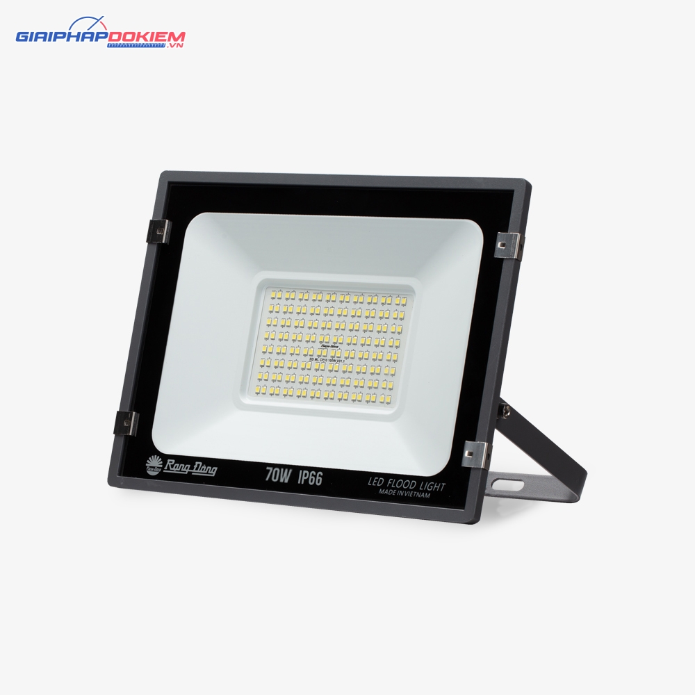 Khuyến mãi 19 Đèn Pha LED CP10 70W