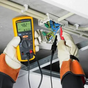 MÁY ĐO ĐIỆN TRỞ CÁCH ĐIỆN FLUKE 1507 (1000V, 10GΩ) 39 MÁY ĐO ĐIỆN TRỞ CÁCH ĐIỆN FLUKE 1507 (1000V, 10GΩ)