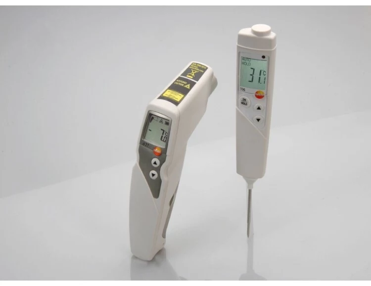 Máy đo nhiệt hồng ngoại Testo 831 kèm đầu đo Testo 106 4 Máy đo nhiệt hồng ngoại Testo 831 kèm đầu đo Testo 106