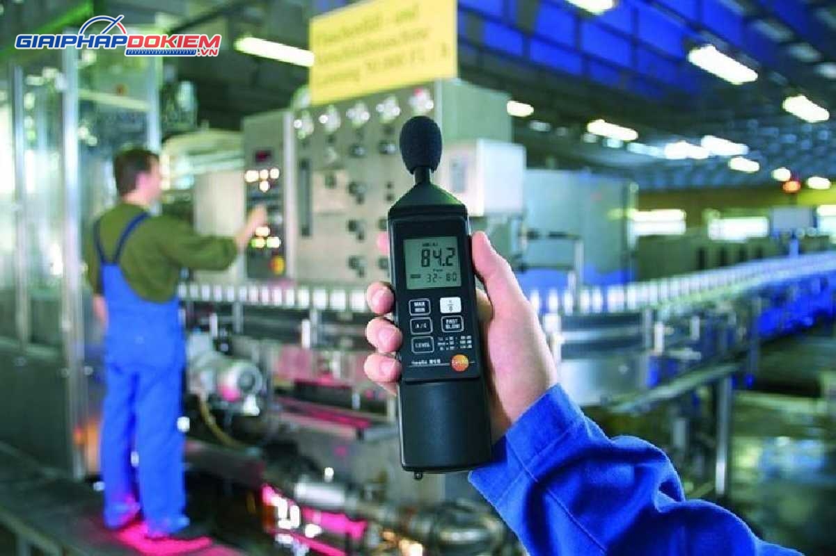 Máy đo độ ồn Testo 815 (+32 ~ +130 dB/ ±1.0 dB) 6 Máy đo độ ồn Testo 815 (+32 ~ +130 dB/ ±1.0 dB)