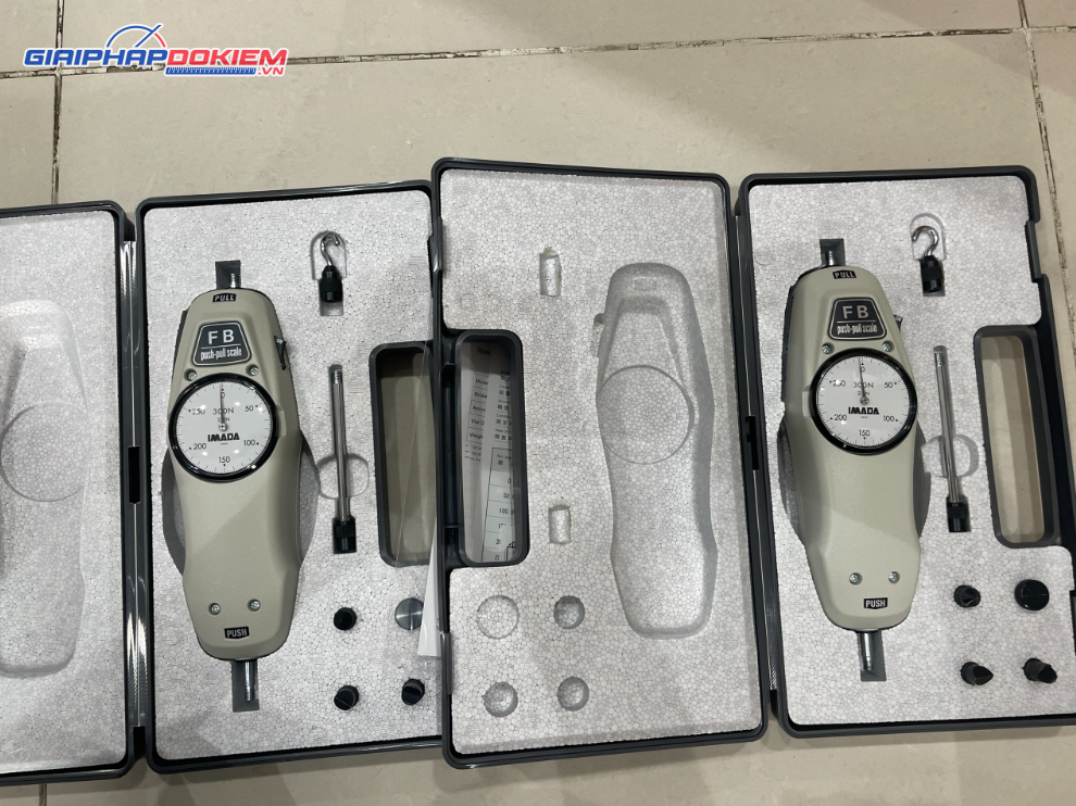 Thiết bị đo lực kéo nén IMADA FB-300N 4 Thiết bị đo lực kéo nén IMADA FB-300N