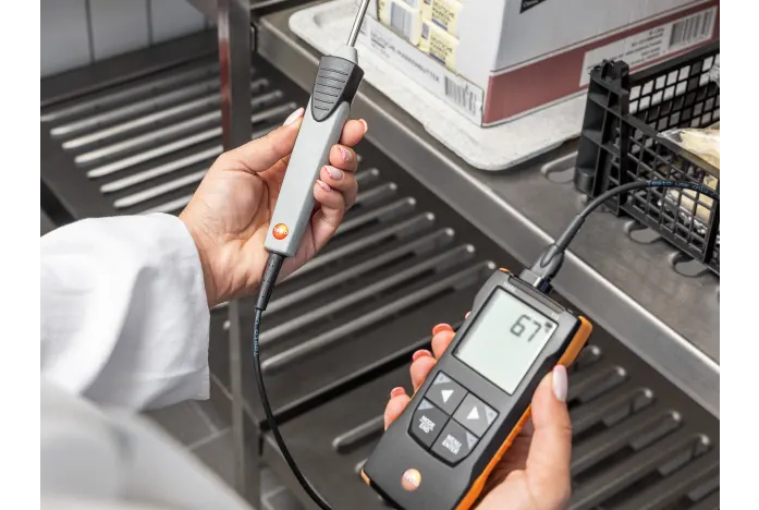 Máy đo nhiệt độ tiếp xúc Testo 110 0563 0110 (Kết nối App) 14 Máy đo nhiệt độ tiếp xúc Testo 110 0563 0110 (Kết nối App)