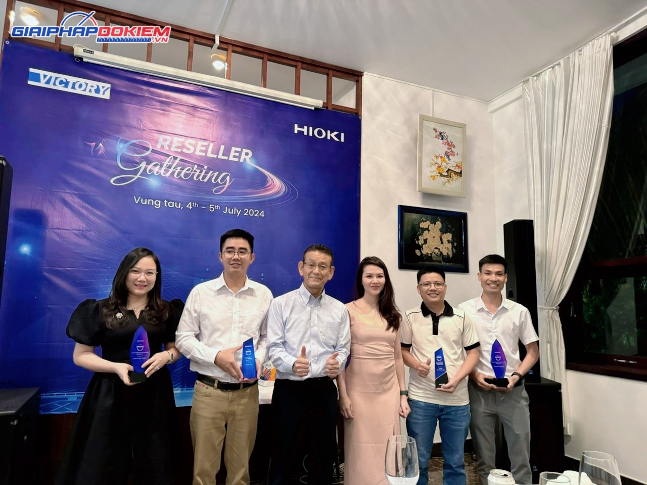 Giải Pháp Đo Kiểm (MTS) Vinh Dự Nhận Cúp Bạc Từ HIOKI: Khẳng Định Vị Thế Nhà Phân Phối Hàng Đầu 7 Đội ngũ chuyên gia tại Giải Pháp Đo Kiểm