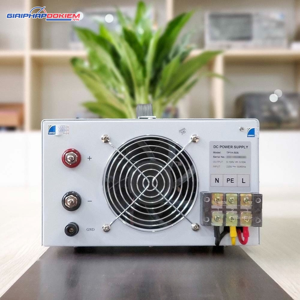 Máy cấp nguồn đa năng Twintex TP1H-15S 100V 15A 6 Máy cấp nguồn đa năng Twintex TP1H-15S 100V 15A