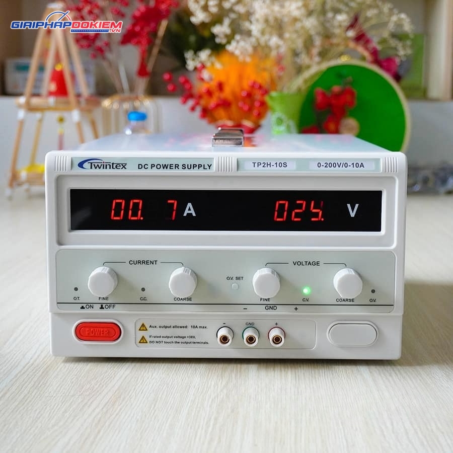 Máy cấp nguồn đa năng Twintex TP2H-10S 200V 10A 6 Máy cấp nguồn đa năng Twintex TP2H-10S 200V 10A