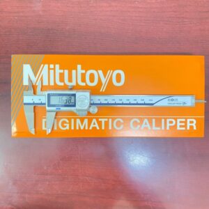 Thước cặp điện tử Mitutoyo 500-702-20 0-150mm x 0.01 28 Thước cặp điện tử Mitutoyo 500-702-20 0-150mm x 0.01