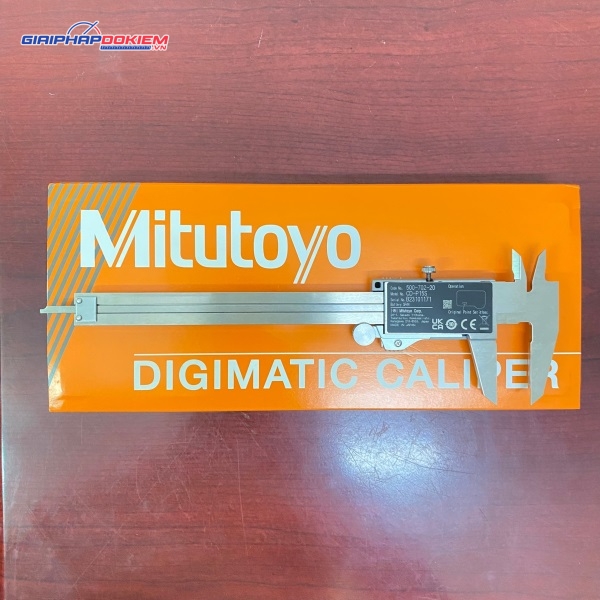 Thước cặp điện tử Mitutoyo 500-702-20 0-150mm x 0.01 17 Thước cặp điện tử Mitutoyo 500-702-20 0-150mm x 0.01