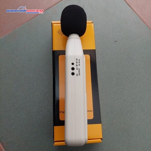 Máy đo độ ồn Smartsensor AR824 (30 – 130dBA / 35 – 130dBC) 9 Máy đo độ ồn Smartsensor AR824 (30 – 130dBA / 35 – 130dBC)