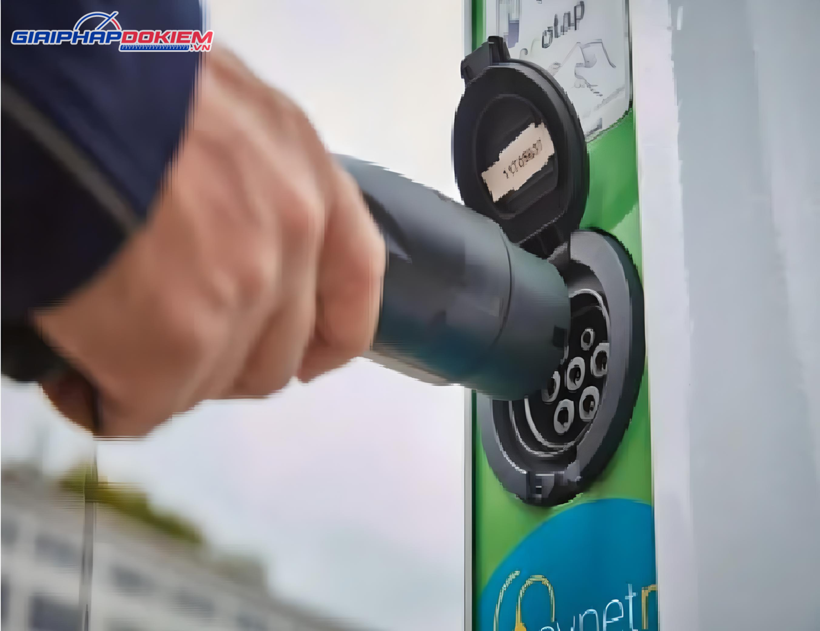 Bộ dụng cụ chuyển đổi kiểm tra trạm sạc Fluke FEV300 EV 18 Bộ dụng cụ chuyển đổi kiểm tra trạm sạc Fluke FEV300 EV
