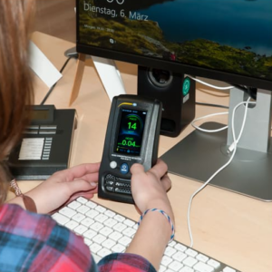 Máy đo chất lượng không khí PCE PCE-RCM 12 18 Máy đo chất lượng không khí PCE PCE-RCM 12