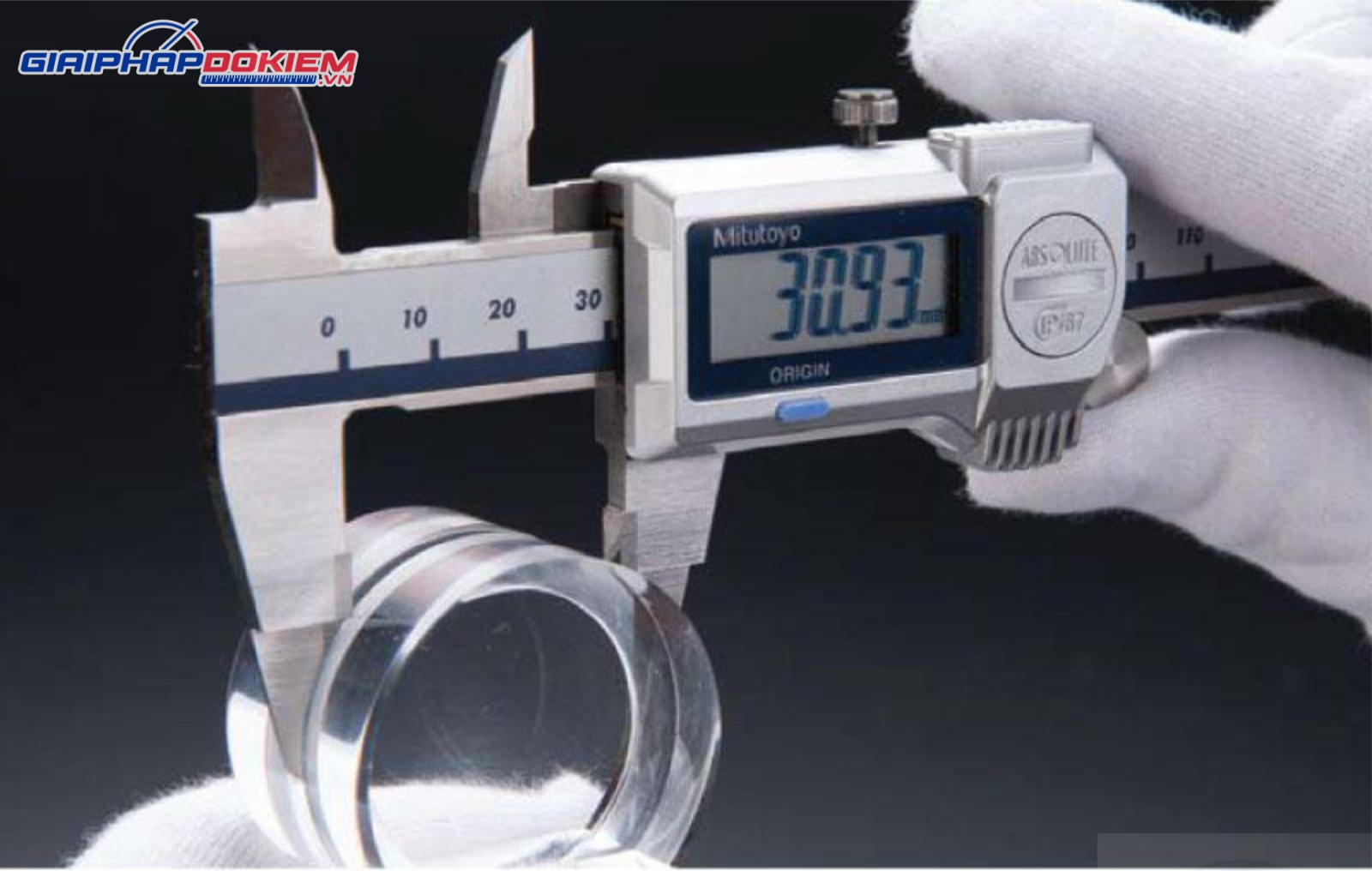 Thước cặp điện tử Mitutoyo 500-703-20 0-200mm x 0.01 16 Thước cặp điện tử Mitutoyo 500-703-20 0-200mm x 0.01