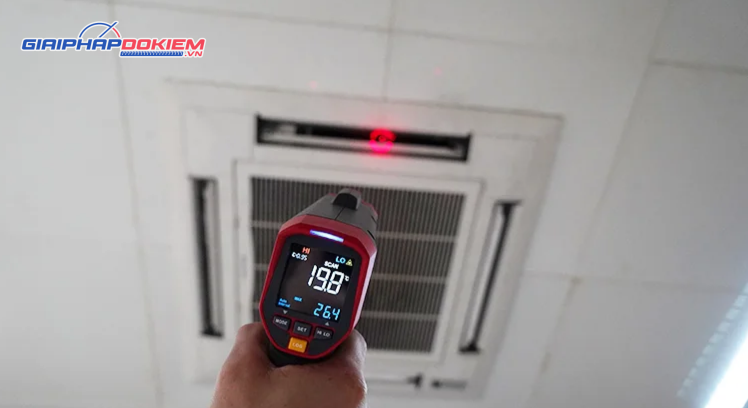 Thiết bị đo nhiệt độ hồng ngoại UNI-T UT303C+ 10 Thiết bị đo nhiệt độ hồng ngoại UNI-T UT303C+