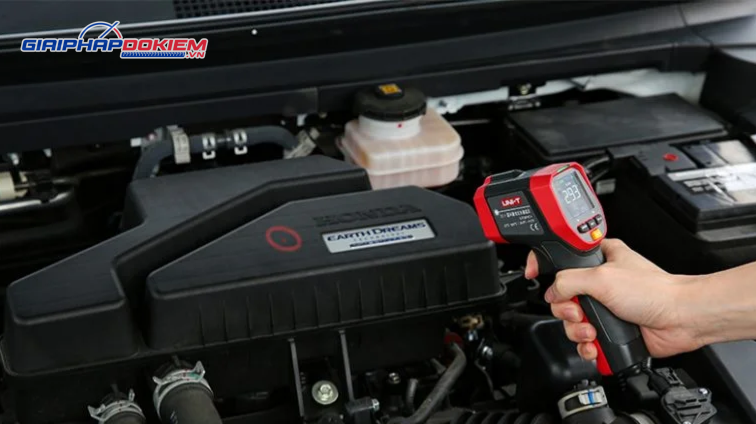 Thiết bị đo nhiệt độ hồng ngoại UNI-T UT303C+ 12 Thiết bị đo nhiệt độ hồng ngoại UNI-T UT303C+
