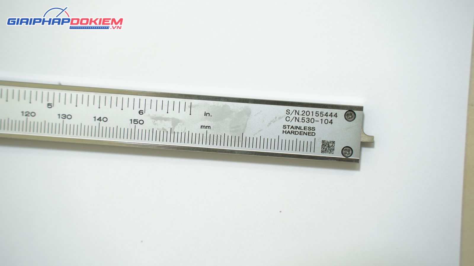 Thước cặp cơ khí Mitutoyo 530-104 0-150mm/6" x 0.05 11 Thước cặp cơ khí Mitutoyo 530-104 0-150mm/6" x 0.05