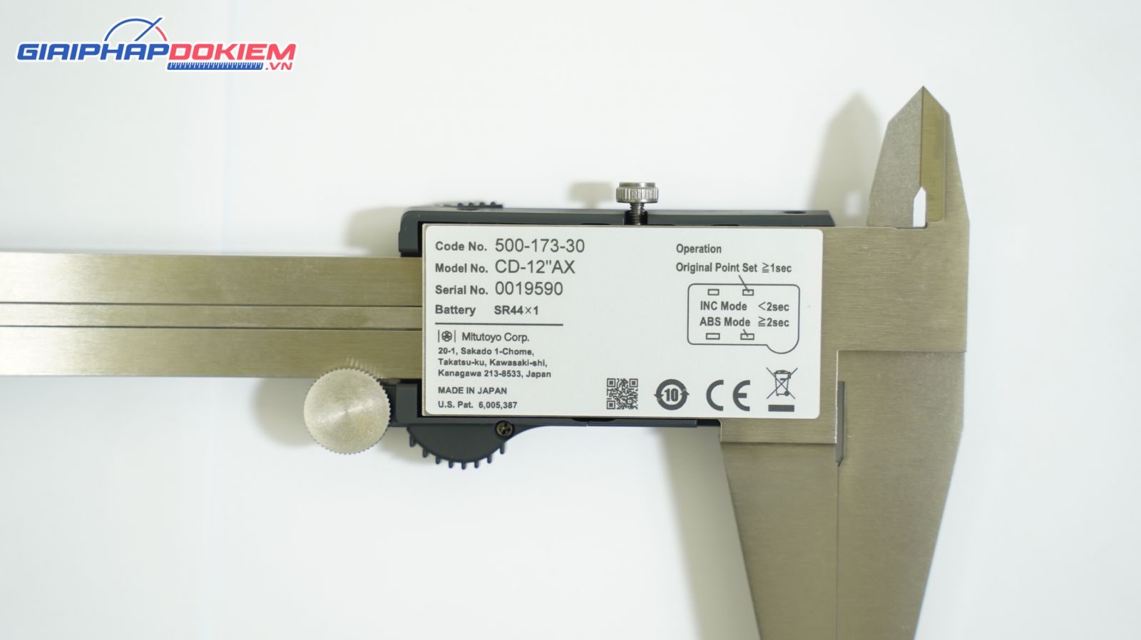 Thước cặp điện tử Mitutoyo 500-173-30 0-300mm/12" x 0.01 12 Thước cặp điện tử Mitutoyo 500-173-30 0-300mm/12" x 0.01