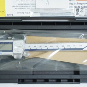 Thước cặp điện tử Mitutoyo 500-702-20 0-150mm x 0.01 20 Thước cặp điện tử Mitutoyo 500-702-20 0-150mm x 0.01