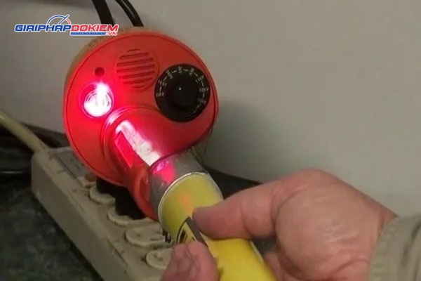 Bút thử điện cao thế không tiếp xúc SEW 278 HP (275kV, IP65, 3 LED) 13 Bút thử điện cao thế không tiếp xúc SEW 278 HP (275kV, IP65, 3 LED)