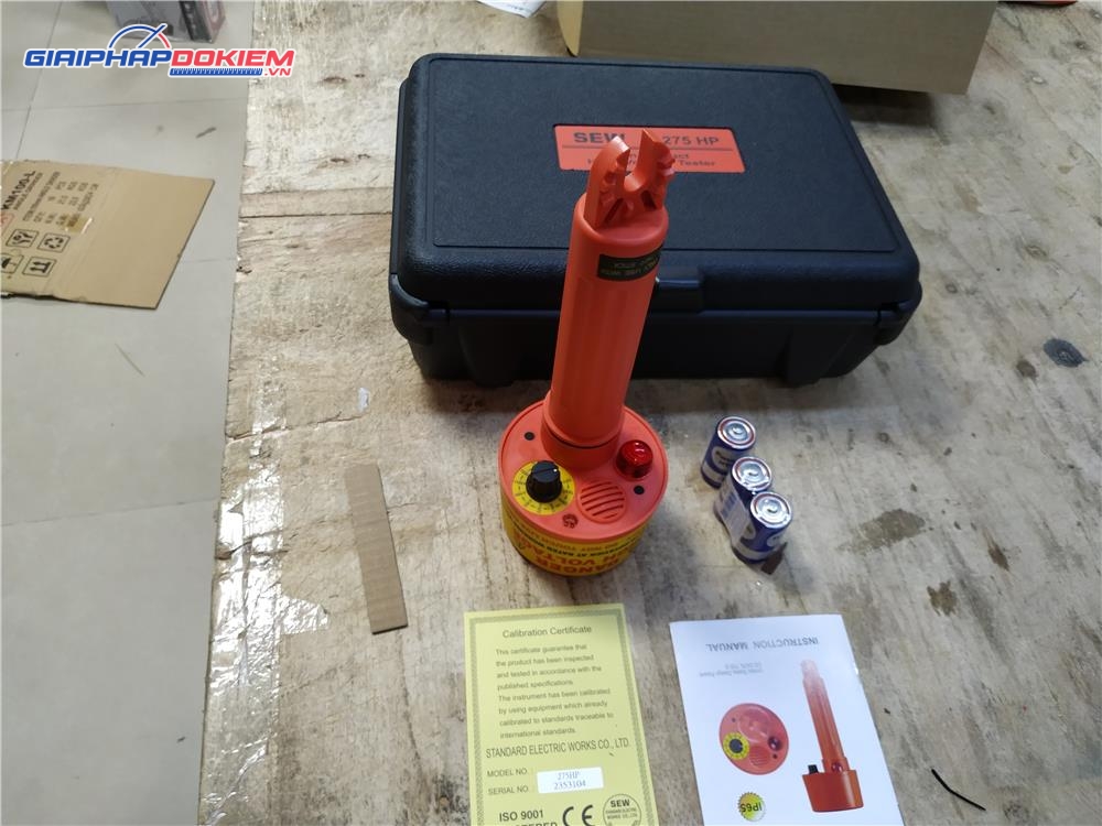 Bút thử điện cao thế SEW 275HP (240V-275kV, loại không tiếp xúc) 10 Bút thử điện cao thế SEW 275HP (240V-275kV, loại không tiếp xúc)