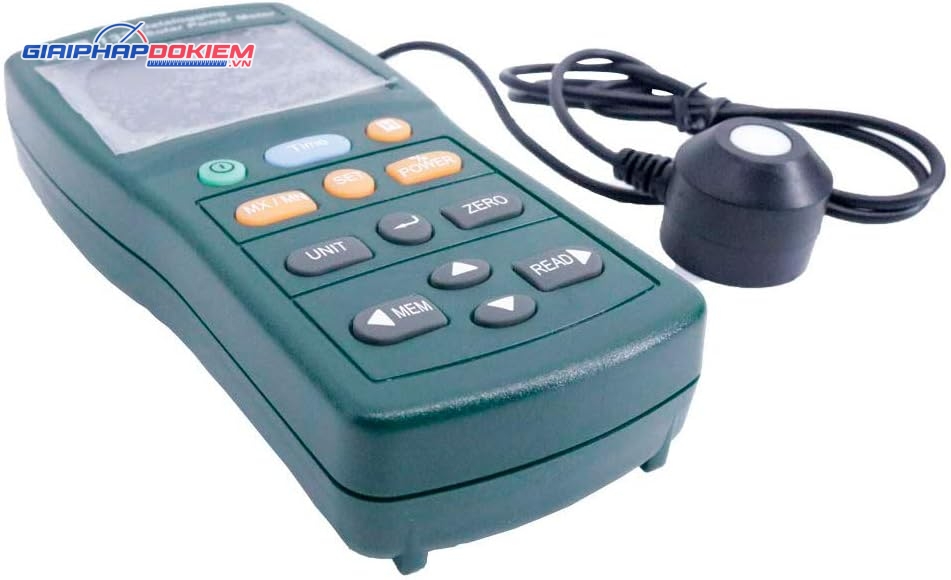Máy đo năng lượng mặt trời TES 132 23 Máy đo năng lượng mặt trời TES 132