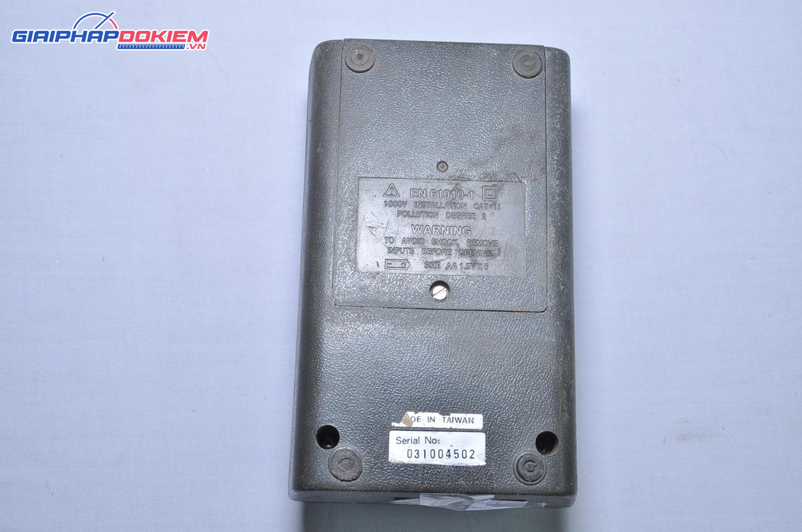 Máy đo điện trở cách điện TES-1600 16 Máy đo điện trở cách điện TES-1600