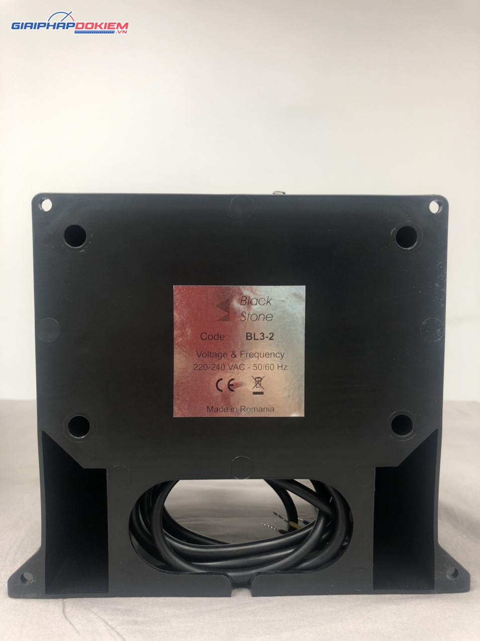 Bơm Định Lượng Hóa Chất Lỏng Black Stone 2.9 lít/giờ, 8 bar Hanna BL3-2 2 Bơm Định Lượng Hóa Chất Lỏng Black Stone 2.9 lít/giờ, 8 bar Hanna BL3-2